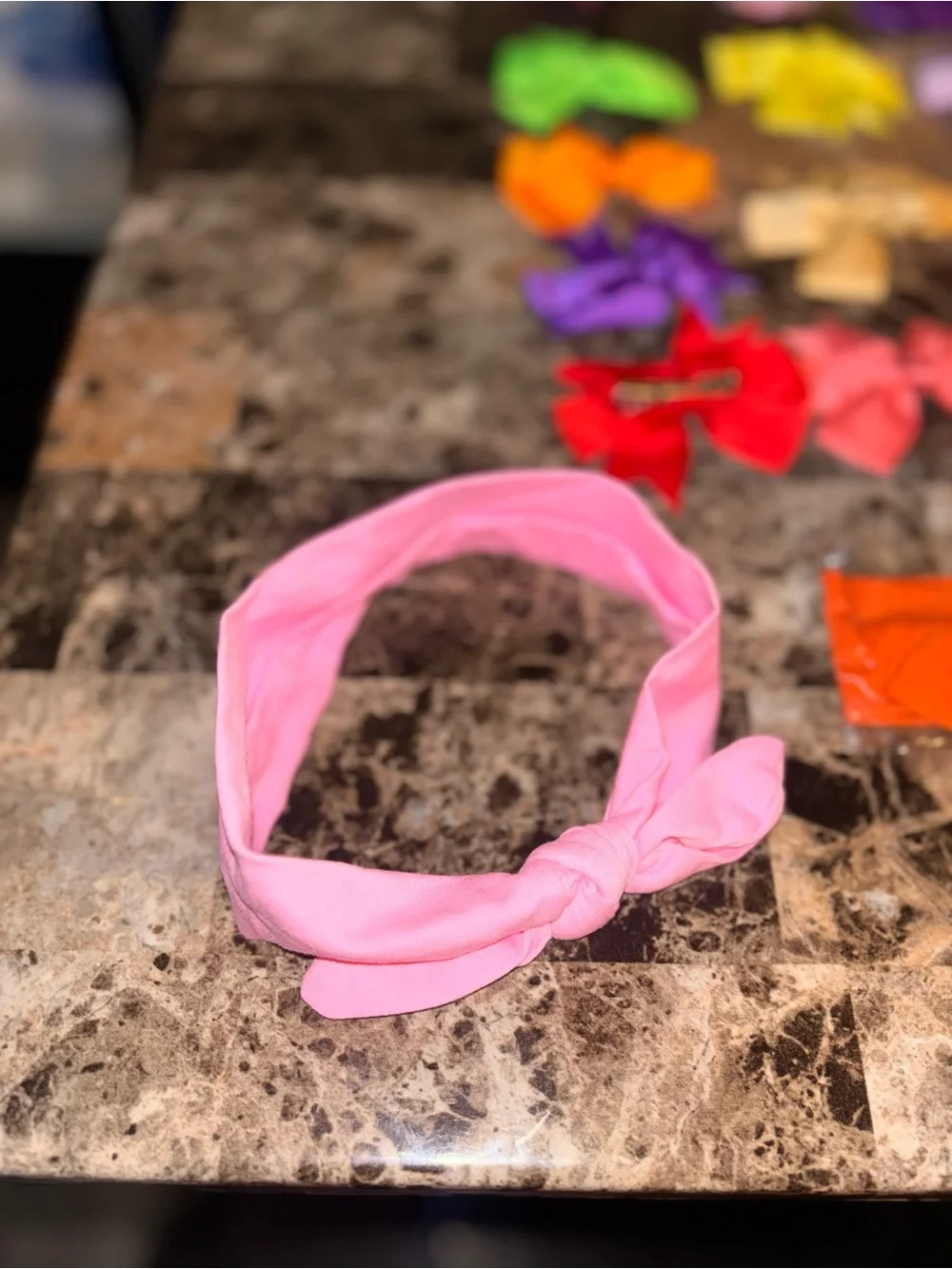 Kids Pink Headband with Assorted Color Bow Clips